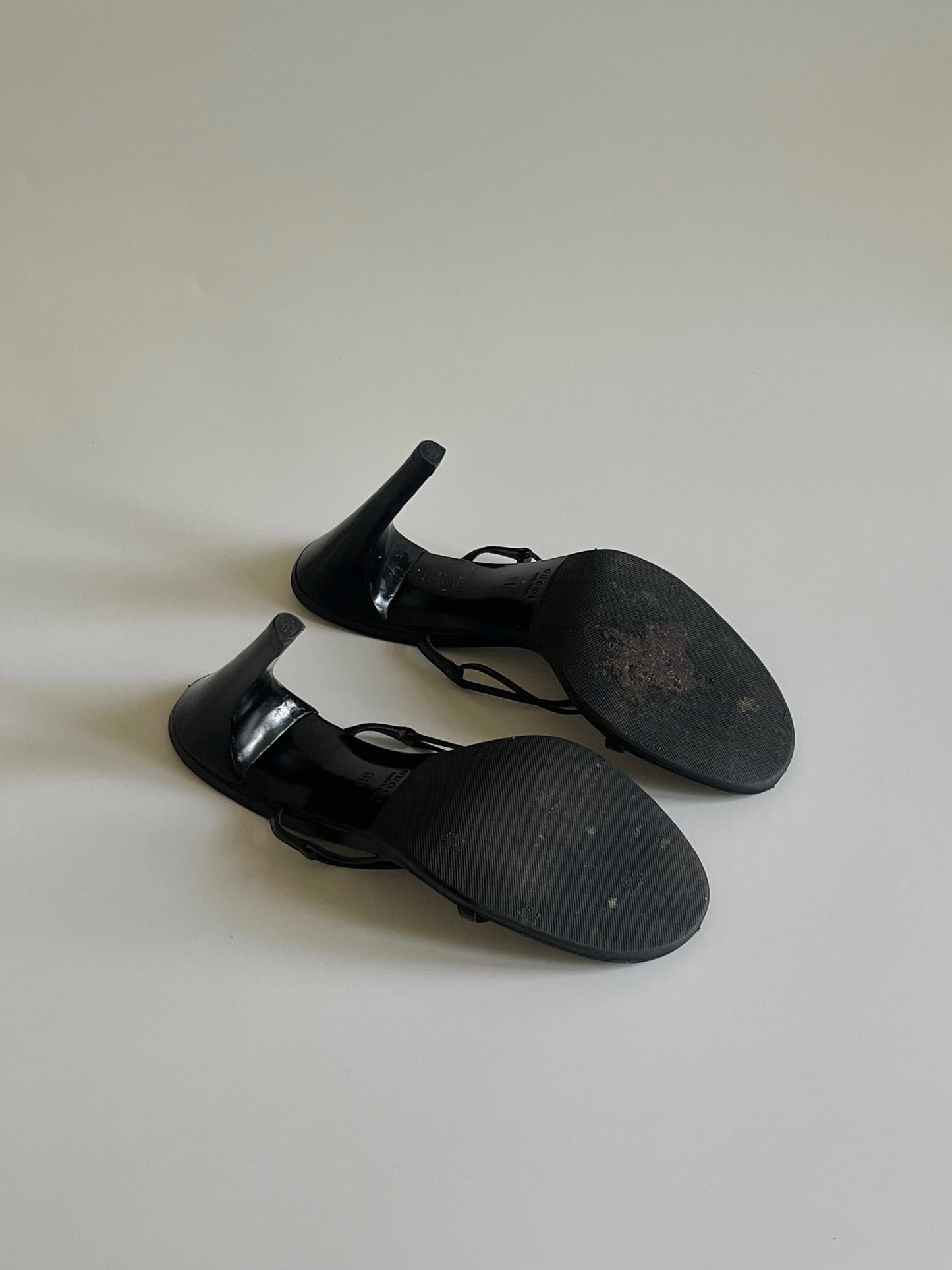 Gucci by Tom Ford Leather Strappy Sandals, 39